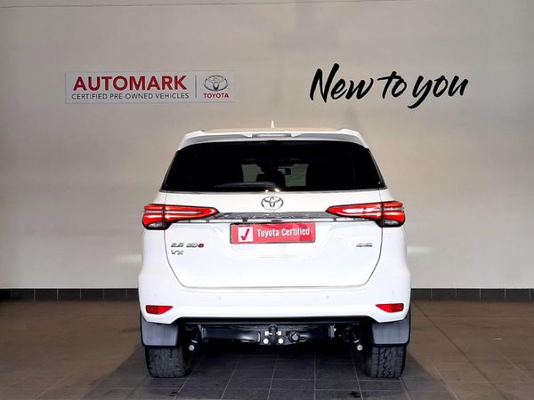 2023-Toyota-Fortuner-28-GD-6-4x4-VX-Auto image:9
