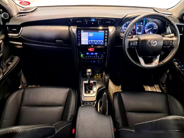 2023-Toyota-Fortuner-28-GD-6-4x4-VX-Auto image:12