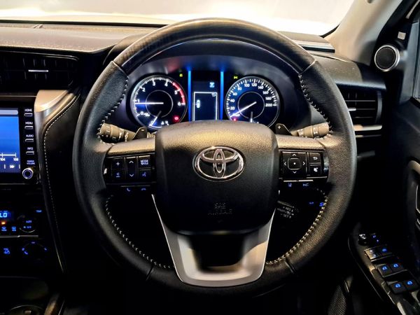 2023-Toyota-Fortuner-28-GD-6-4x4-VX-Auto image:14