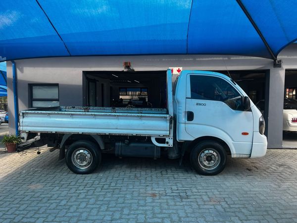 2016-Kia-K-Series-Pick-Up-K-2500-Tipper image:4