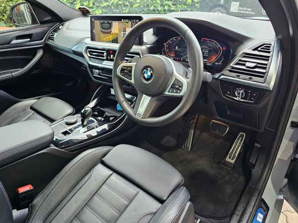 2025-BMW-X4-xDrive20d-M-Sport image:5