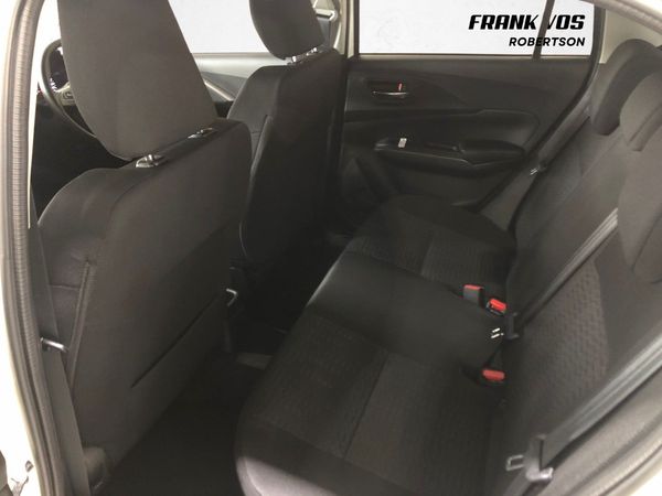 2026-Suzuki-Swift-12-GL image:11