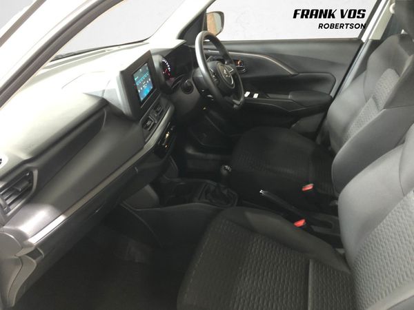 2026-Suzuki-Swift-12-GL image:12