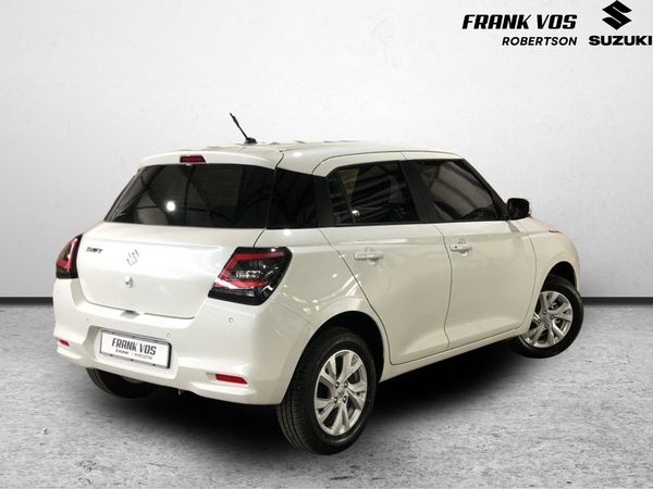 2026-Suzuki-Swift-12-GL image:1