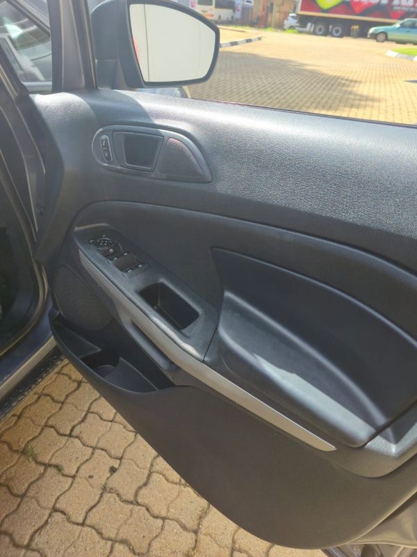 2019-Ford-EcoSport-15-TiVCT-Ambiente image:11