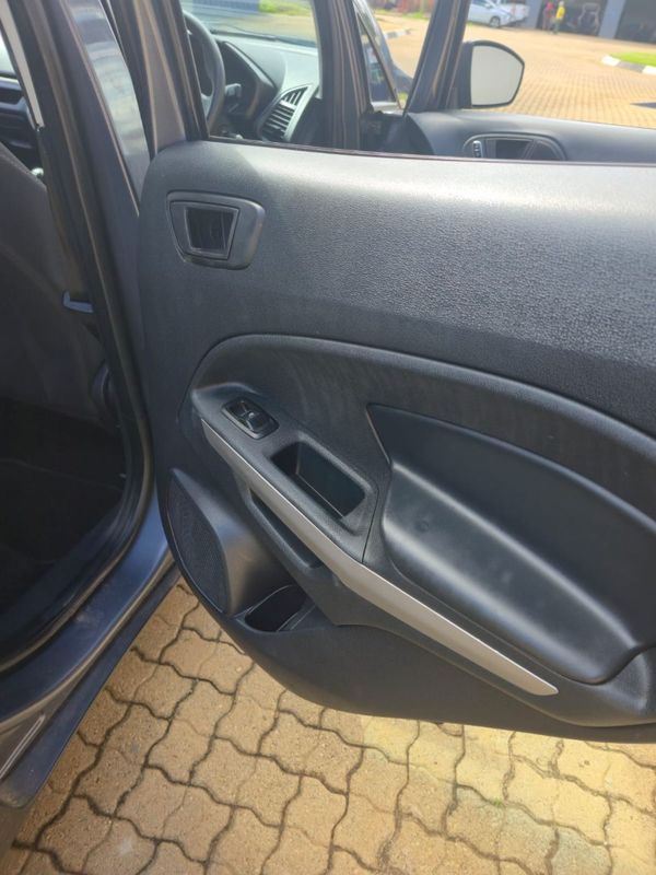 2019-Ford-EcoSport-15-TiVCT-Ambiente image:7