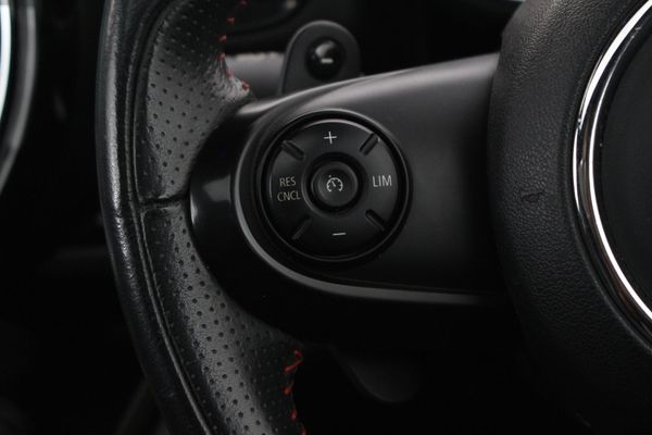 2020-MINI-Countryman-Cooper-JCW-All4-Auto image:4