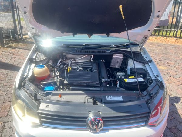 2015-Volkswagen-Polo-12-TSI-Highline-Auto-81kW image:12