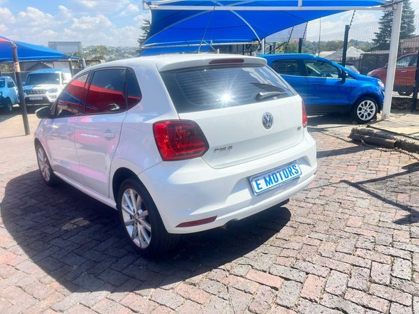 2015-Volkswagen-Polo-12-TSI-Highline-Auto-81kW image:14