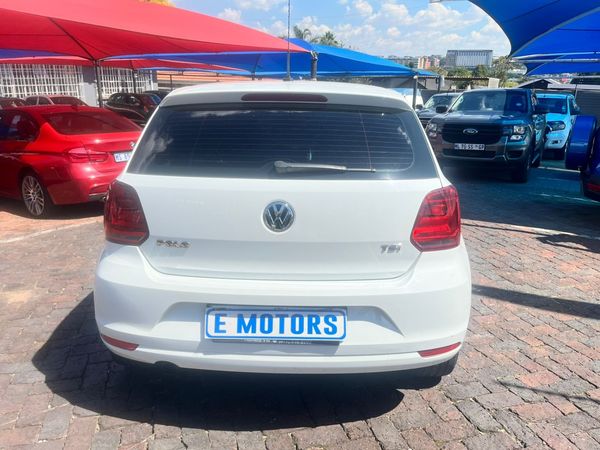 2015-Volkswagen-Polo-12-TSI-Highline-Auto-81kW image:15