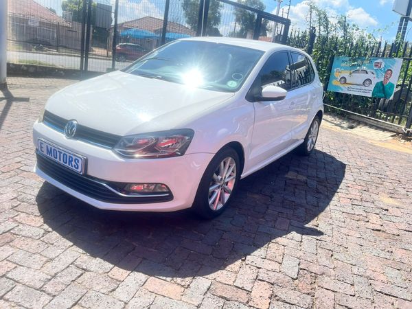 2015-Volkswagen-Polo-12-TSI-Highline-Auto-81kW image:3