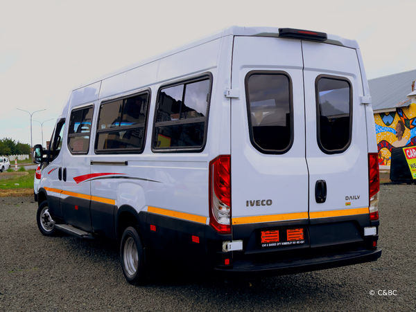 2018-Iveco-Daily-50C15V16-Midbus image:3