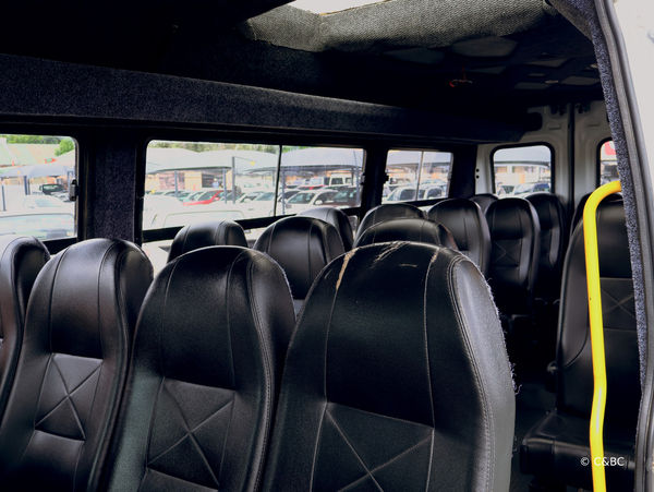 2018-Iveco-Daily-50C15V16-Midbus image:5