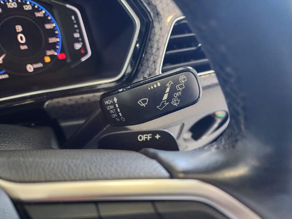 2022-Volkswagen-T-Cross-10-TSI-Highline-Auto image:21