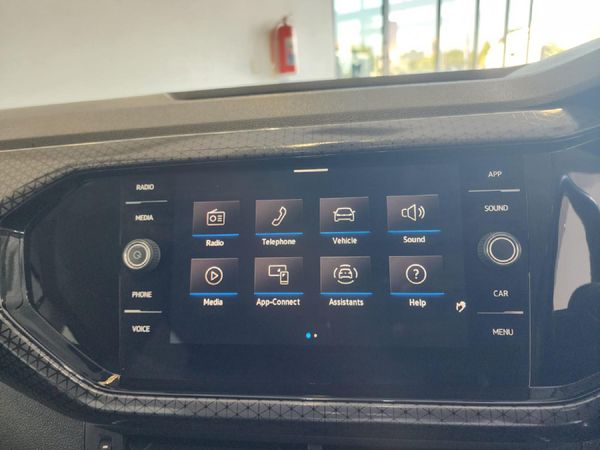 2022-Volkswagen-T-Cross-10-TSI-Highline-Auto image:23