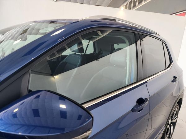 2022-Volkswagen-T-Cross-10-TSI-Highline-Auto image:5