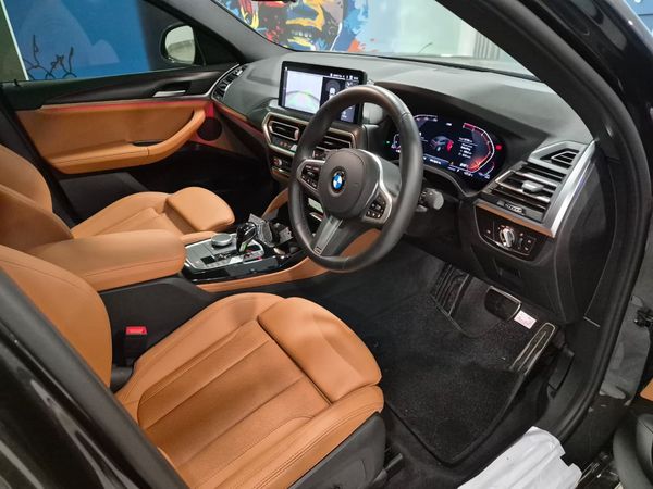 2025-BMW-X4-xDrive20d-M-Sport image:4