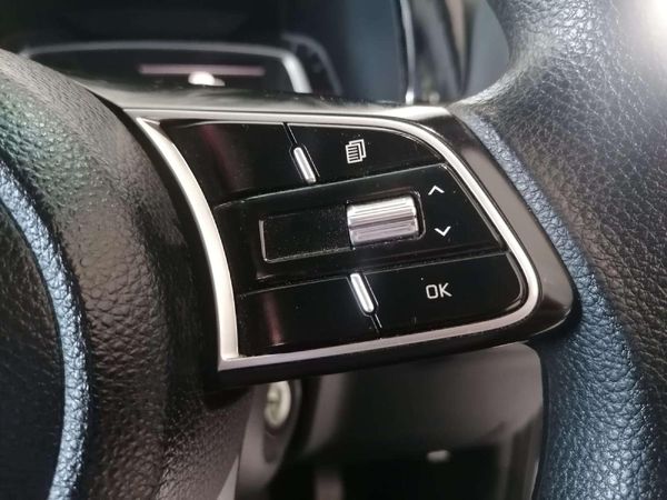 2024-Kia-Sonet-15-LX image:16