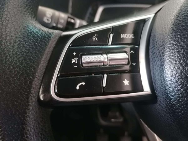 2024-Kia-Sonet-15-LX image:18