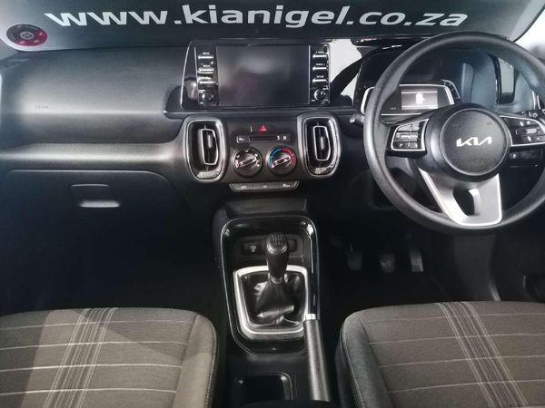2024-Kia-Sonet-15-LX image:6