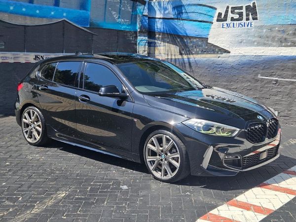 2022-BMW-1-Series-118i-M-Sport image:4