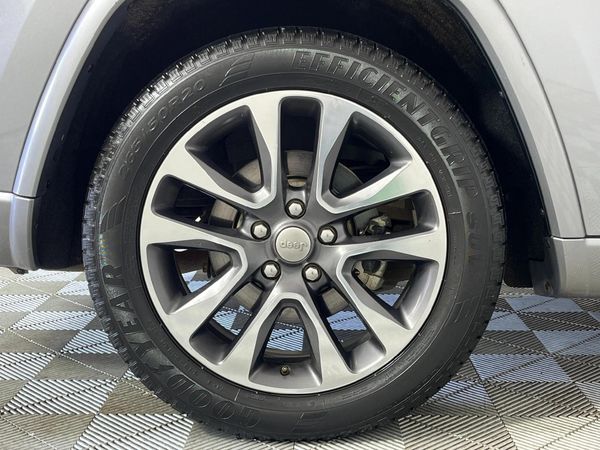 2019-Jeep-Grand-Cherokee-36-Overland image:7