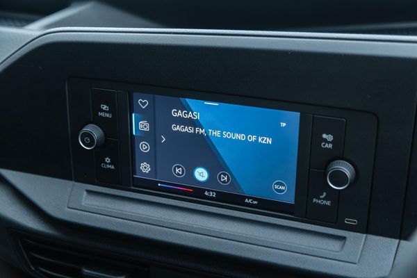 2023-Volkswagen-Caddy-Maxi-Kombi-20-TDI image:4