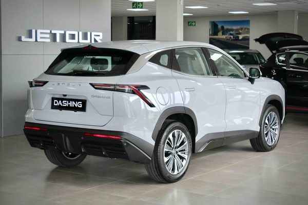 2026-Jetour-Dashing-15T-Momentum image:12