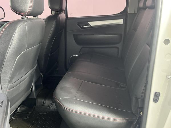 2021-JAC-T8-19-TDI-Lux-4x4-Double-Cab image:3