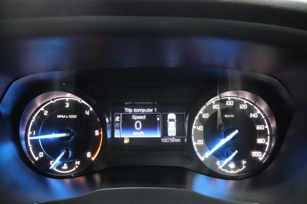 2021-Ford-Ranger-22-TDCi-XL-Double-Cab image:9