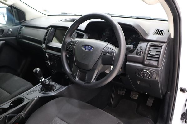 2021-Ford-Ranger-22-TDCi-XL-Double-Cab image:10