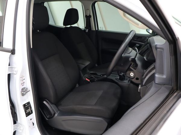 2021-Ford-Ranger-22-TDCi-XL-Double-Cab image:20
