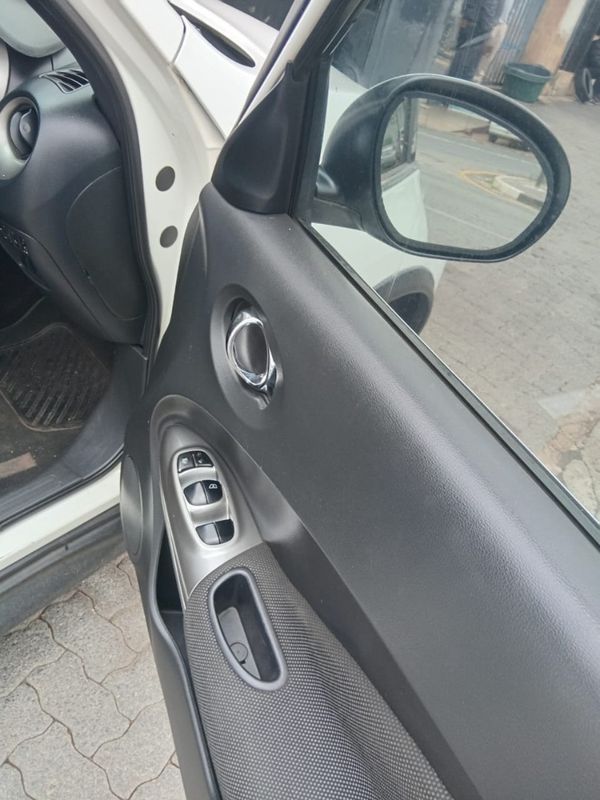 2015-Nissan-Juke-15dCi-Acenta image:9