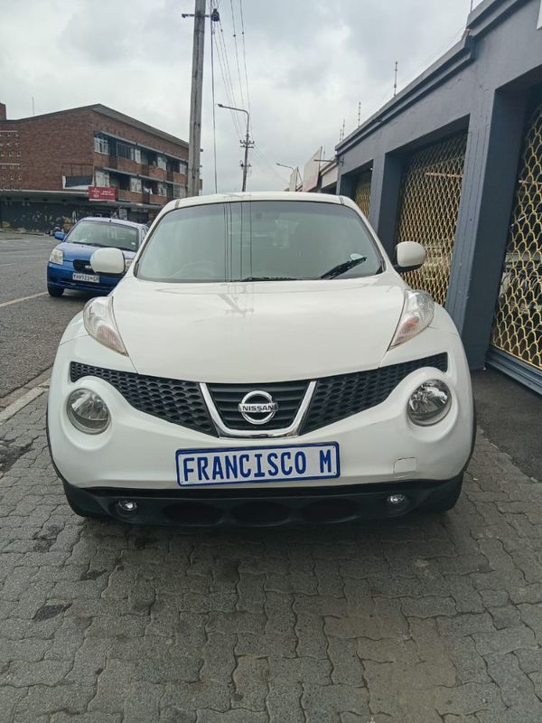 2015-Nissan-Juke-15dCi-Acenta image:1