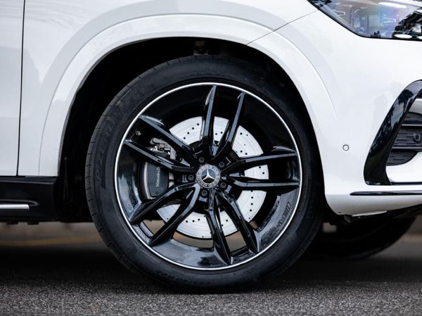 2024-Mercedes-Benz-GLE-Coupe-450D-4Matic image:19
