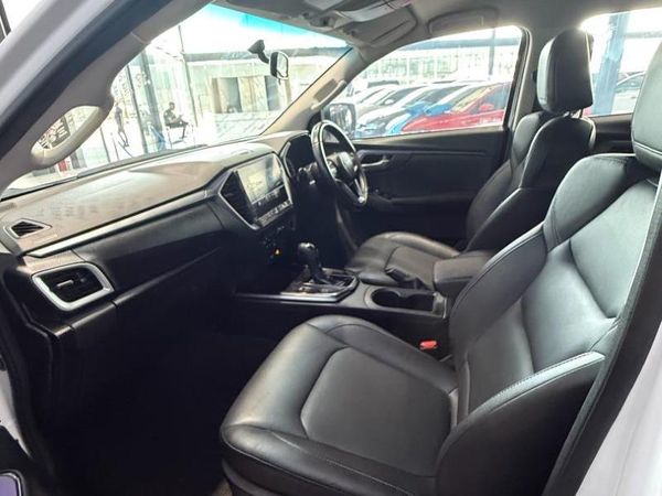 2023-Isuzu-D-Max-19-DDI-HR-LS-Auto-Double-Cab image:18