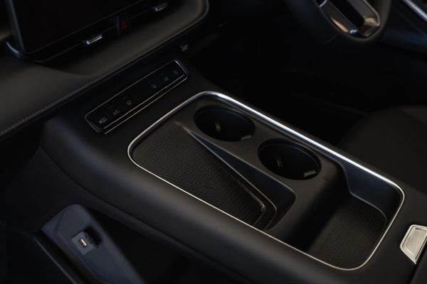 2026-Haval-H6-20T-Luxury-4x4-Auto image:7