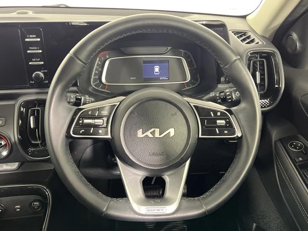 2022-Kia-Sonet-15-EX-CVT image:10