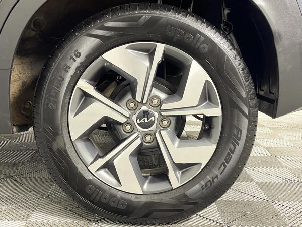 2022-Kia-Sonet-15-EX-CVT image:5