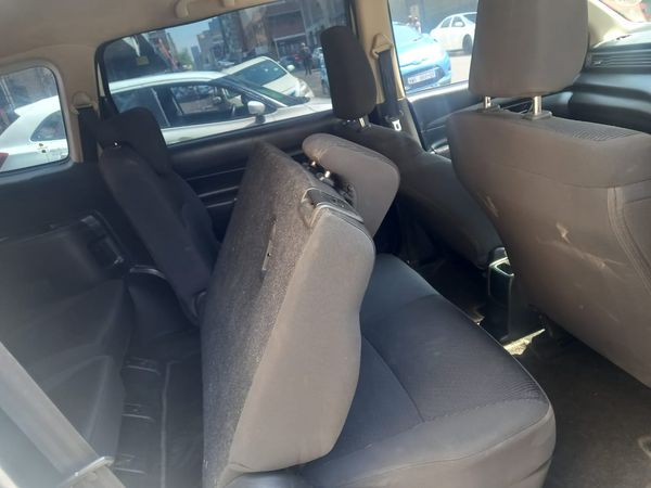 2023-Suzuki-Ertiga-15-GA image:6