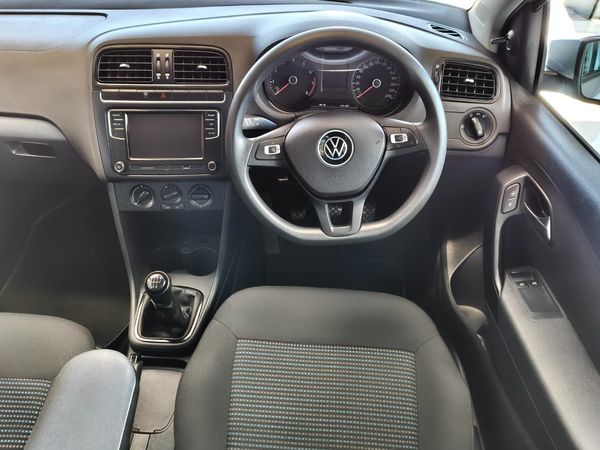 2024-Volkswagen-Polo-Vivo-14-Comfortline-5-dr image:10