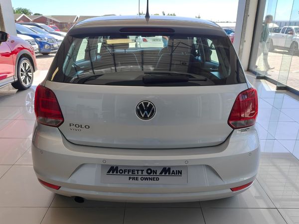 2024-Volkswagen-Polo-Vivo-14-Comfortline-5-dr image:5