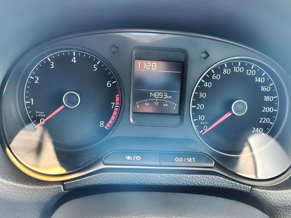 2024-Volkswagen-Polo-Vivo-14-Comfortline-5-dr image:7