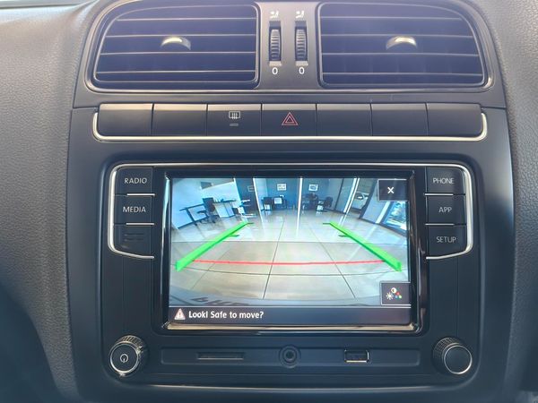 2024-Volkswagen-Polo-Vivo-14-Comfortline-5-dr image:8