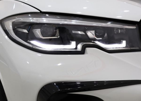 2020-BMW-3-Series-330is-Edition image:9