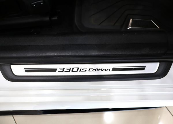 2020-BMW-3-Series-330is-Edition image:12