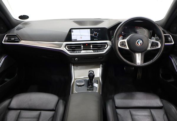 2020-BMW-3-Series-330is-Edition image:17