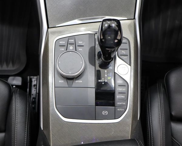 2020-BMW-3-Series-330is-Edition image:19