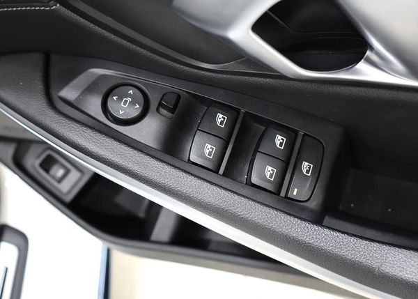 2020-BMW-3-Series-330is-Edition image:24