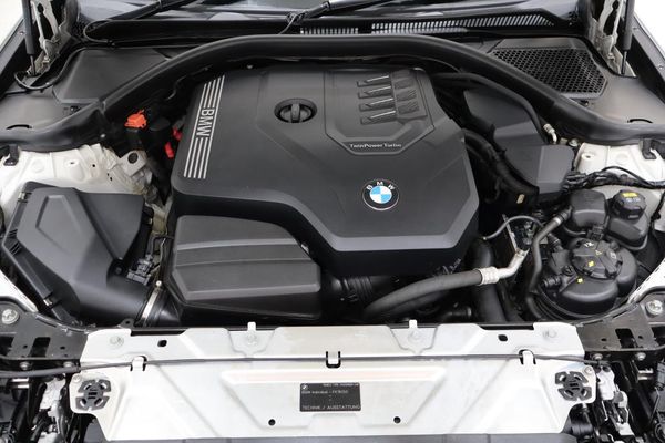2020-BMW-3-Series-330is-Edition image:30